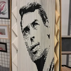 Livre plié - Brel, entre les lignes